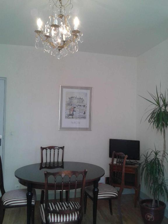 La Touraine Romantique Apartment Tours Room photo